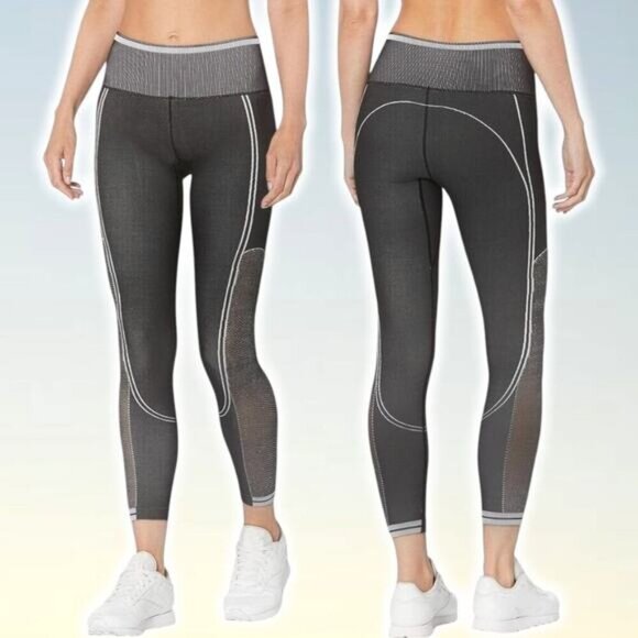 BETSEY JOHNSON Performance Women's High Rise Seamless 7/8 Legging Sz Small - Picture 1 of 5